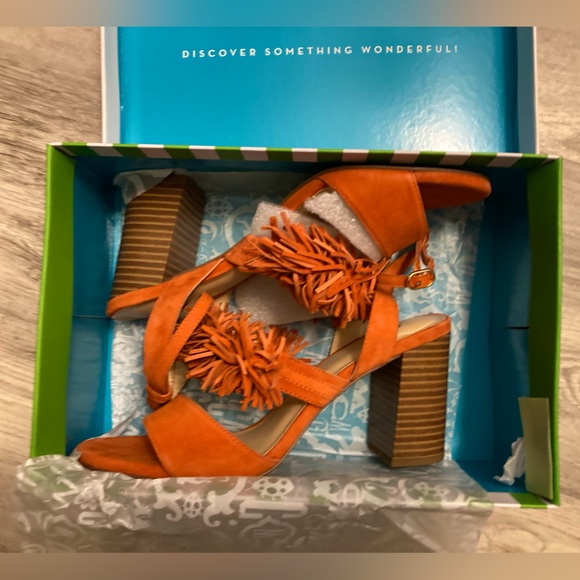 NIB C Wonder Slingback Tomato Red Wood Block Heels Leather Suede Fringe Sandal 8 - Picture 5 of 15